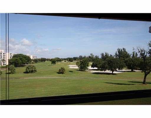 5280 NW 2nd Avenue 413, Boca Raton, FL 33487 — photo 13 of 17