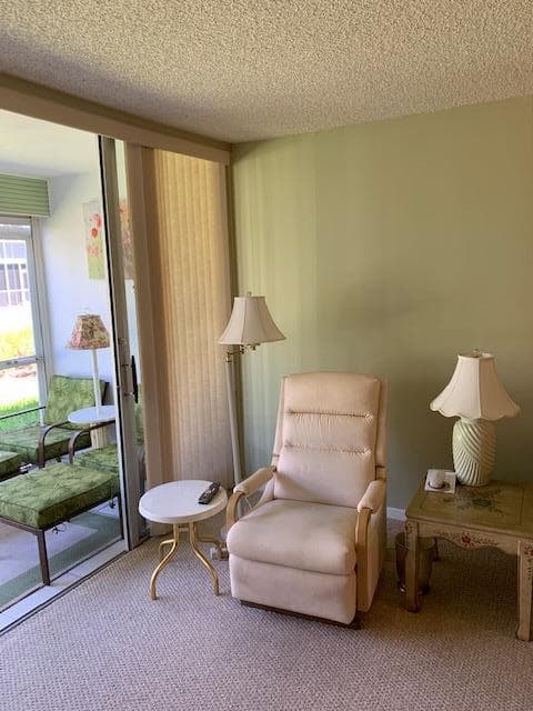 Condominium in Boynton Beach — photo 19 of 28
