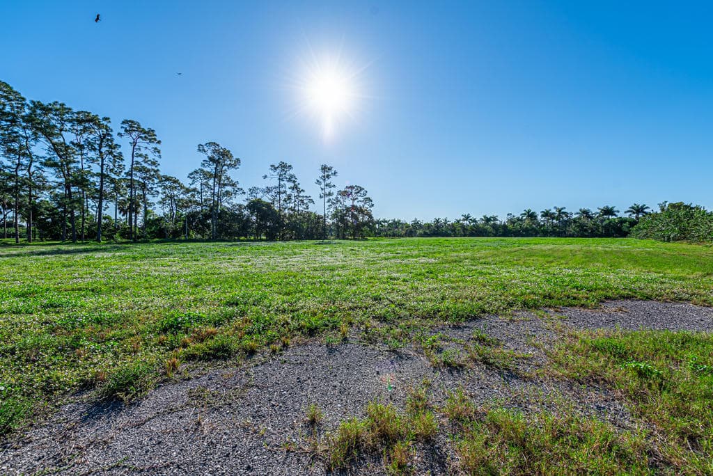 12900 Okeechobee Boulevard, Loxahatchee Groves, FL 33470 — photo 8 of 18