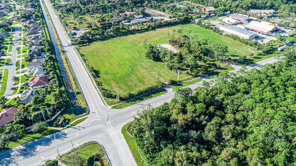 12900 Okeechobee Boulevard, Loxahatchee Groves, FL 33470 — photo 13 of 18