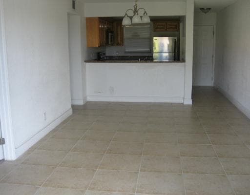 1465 W Lake Crystal Drive G, West Palm Beach, FL 33411 — photo 3 of 6