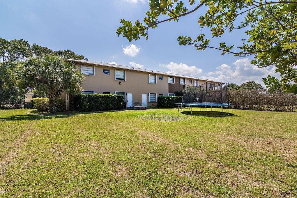 3 SW Hideaway Place, Stuart, FL 34994 — photo 12 of 37