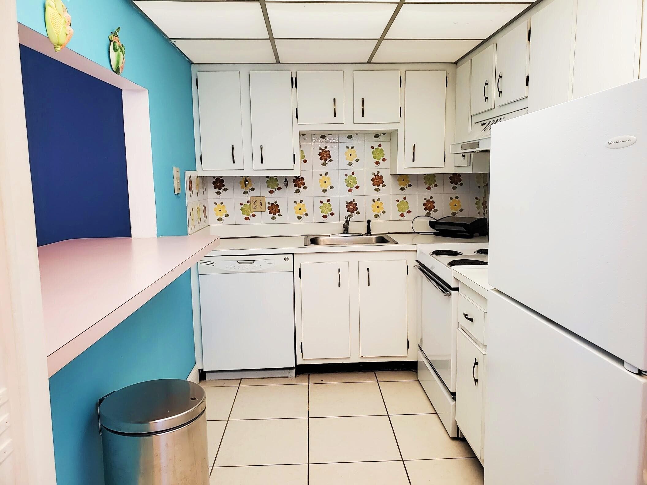 4156 Inverrary Drive 305, Lauderhill, FL 33319 — photo 4 of 13