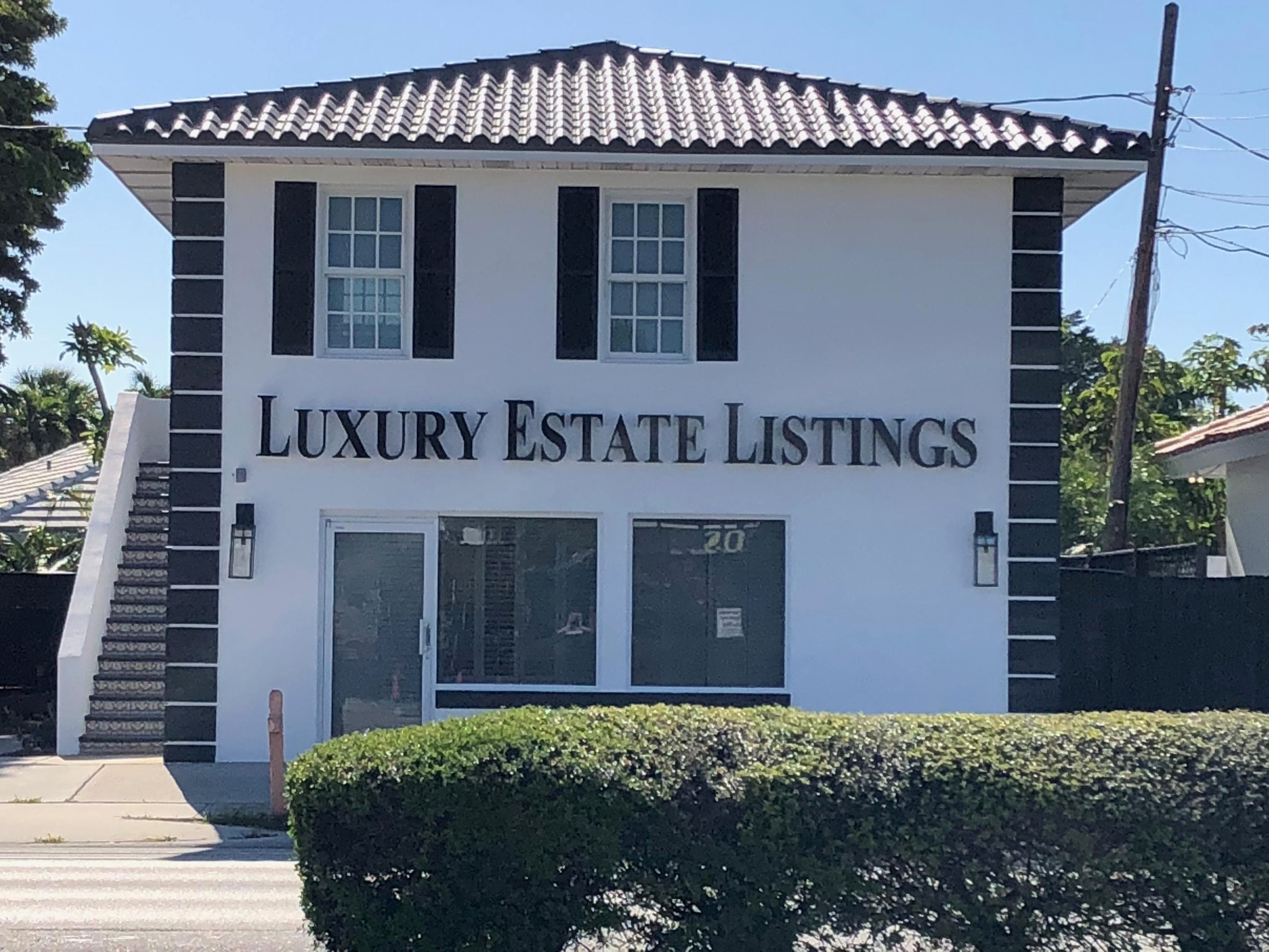 2745 N Federal Highway, Delray Beach, FL 33483 — photo 1 of 5