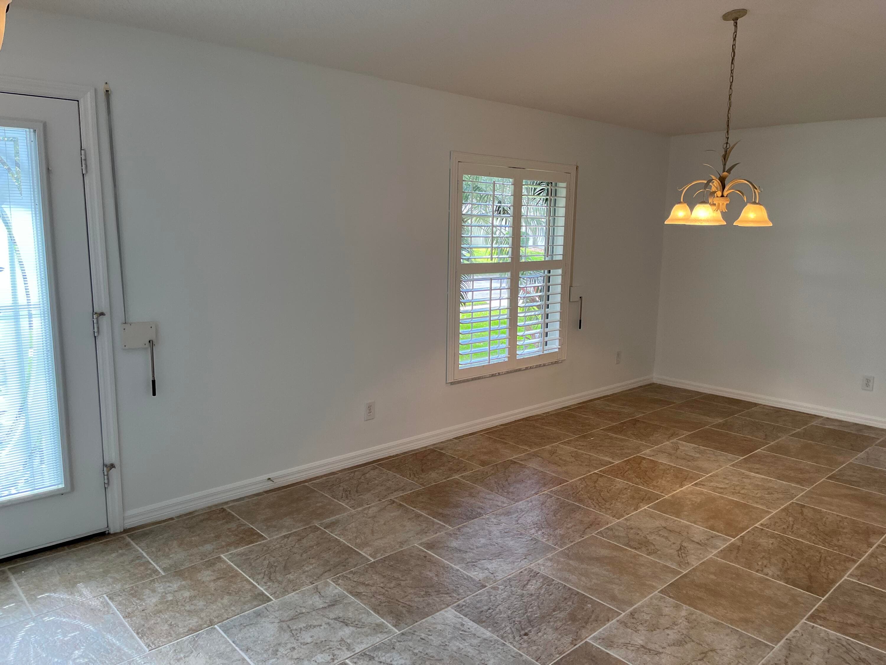 5020 4th Place, Vero Beach, FL 32968 — photo 5 of 28