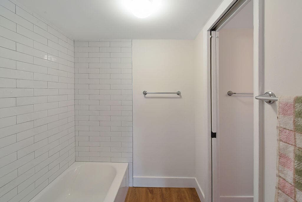 1400 NE 57th Court 205, Fort Lauderdale, FL 33334 — photo 17 of 29