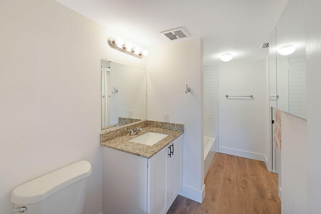 1400 NE 57th Court 205, Fort Lauderdale, FL 33334 — photo 16 of 29