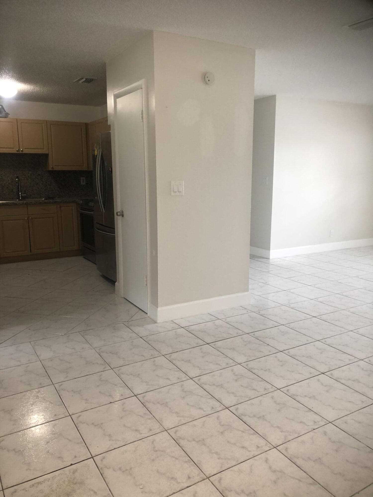 5500 Jeffery Avenue, Mangonia Park, FL 33407 — photo 6 of 20
