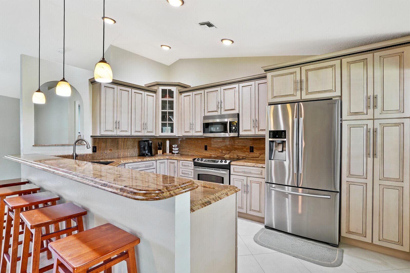 15703 97th Road N, West Palm Beach, FL 33412 — photo 3 of 43