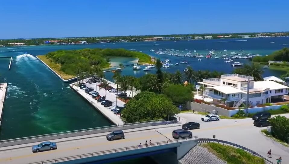 4000 S Ocean Boulevard, Manalapan, FL 33462 — photo 9 of 10
