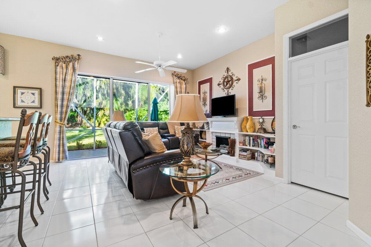 7940 Rockford Road, Boynton Beach, FL 33472 — photo 8 of 29