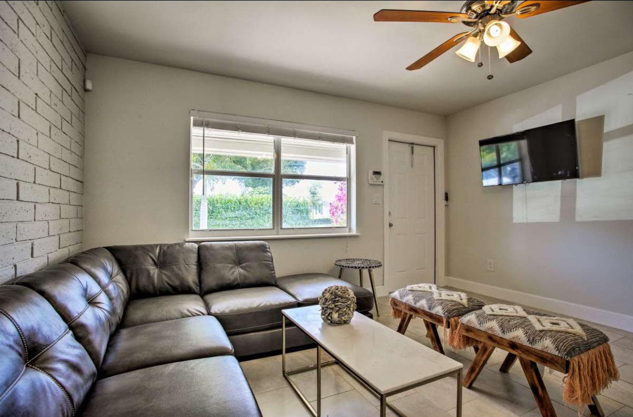 201 George Bush Boulevard S 201, Delray Beach, FL 33444 — photo 3 of 24