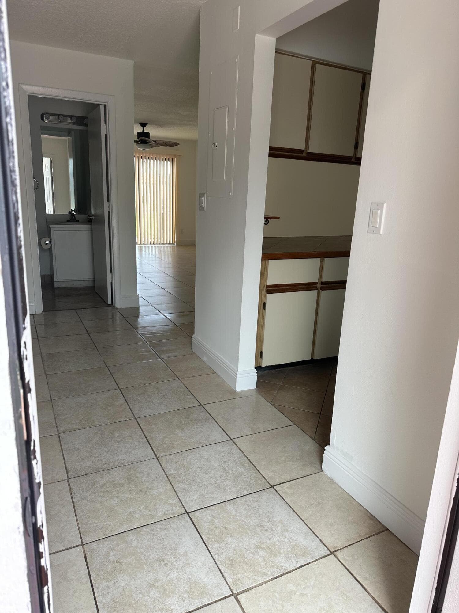 4703 Pier Drive S 4703, Greenacres, FL 33463 — photo 2 of 21