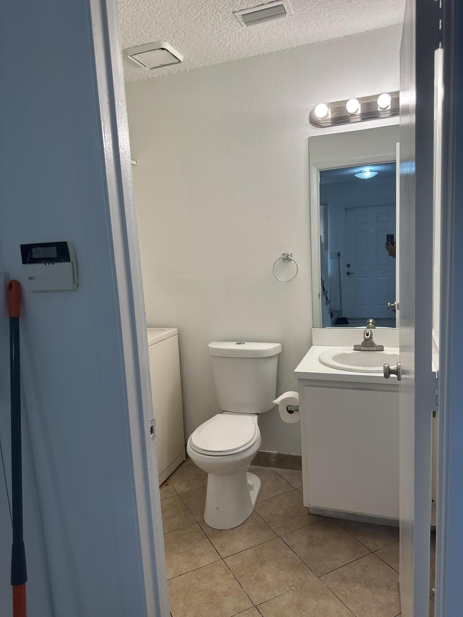 4703 Pier Drive S 4703, Greenacres, FL 33463 — photo 6 of 21