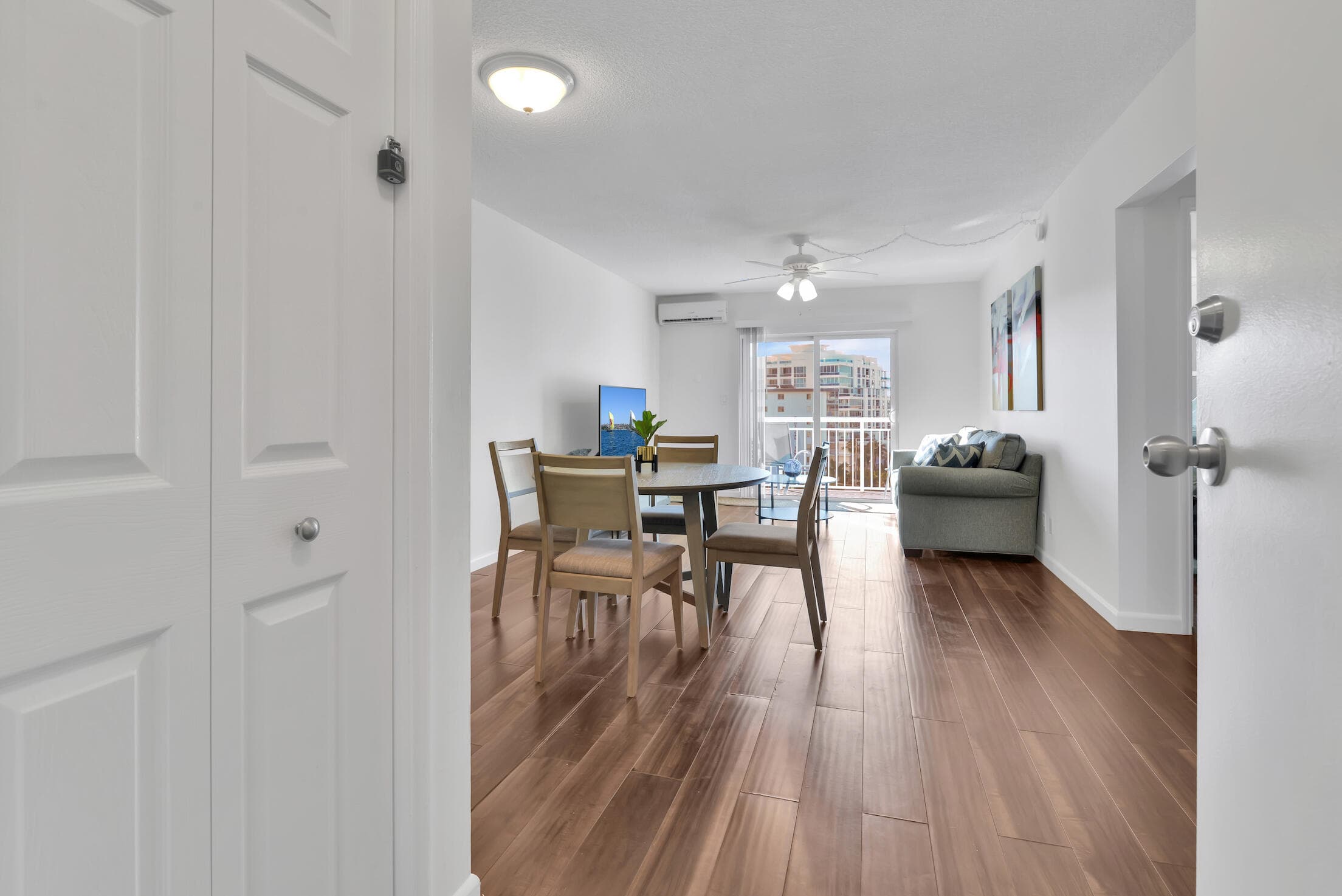 720 Orton Avenue 701, Fort Lauderdale, FL 33304 — photo 3 of 16