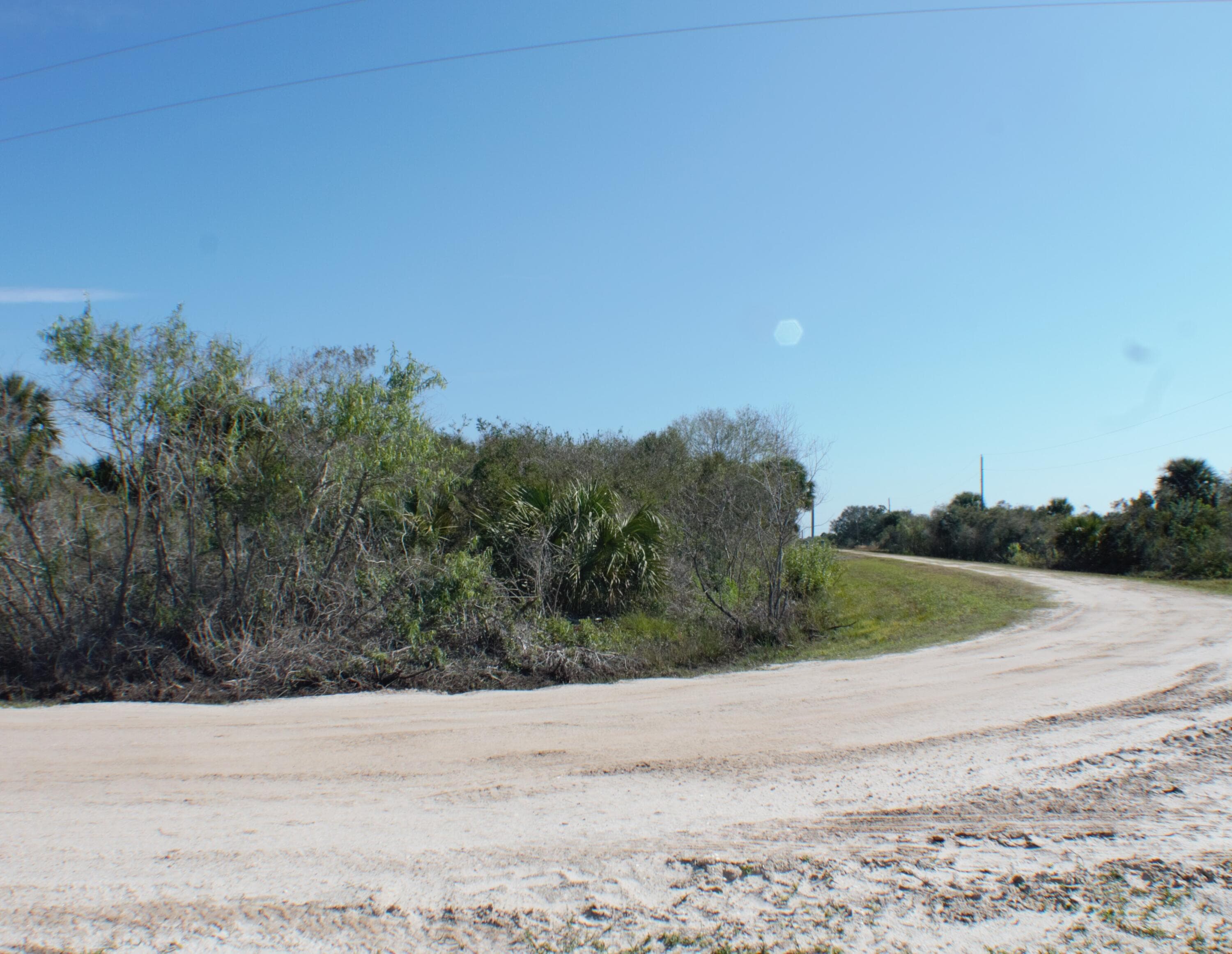 18781 NW 270th Street, Okeechobee, FL 34972 — photo 3 of 3