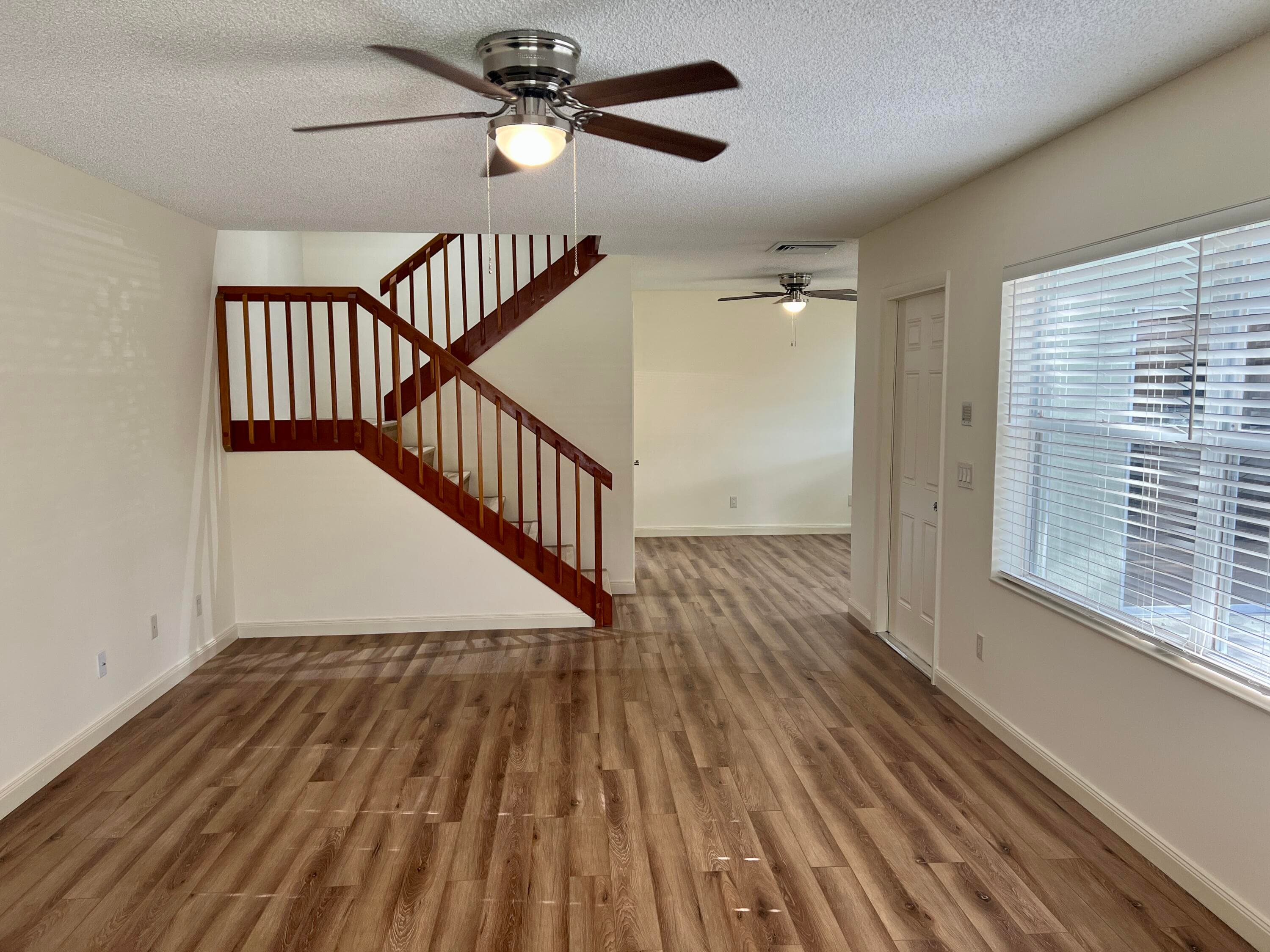 3119 Kingston Court, West Palm Beach, FL 33409 — photo 5 of 23