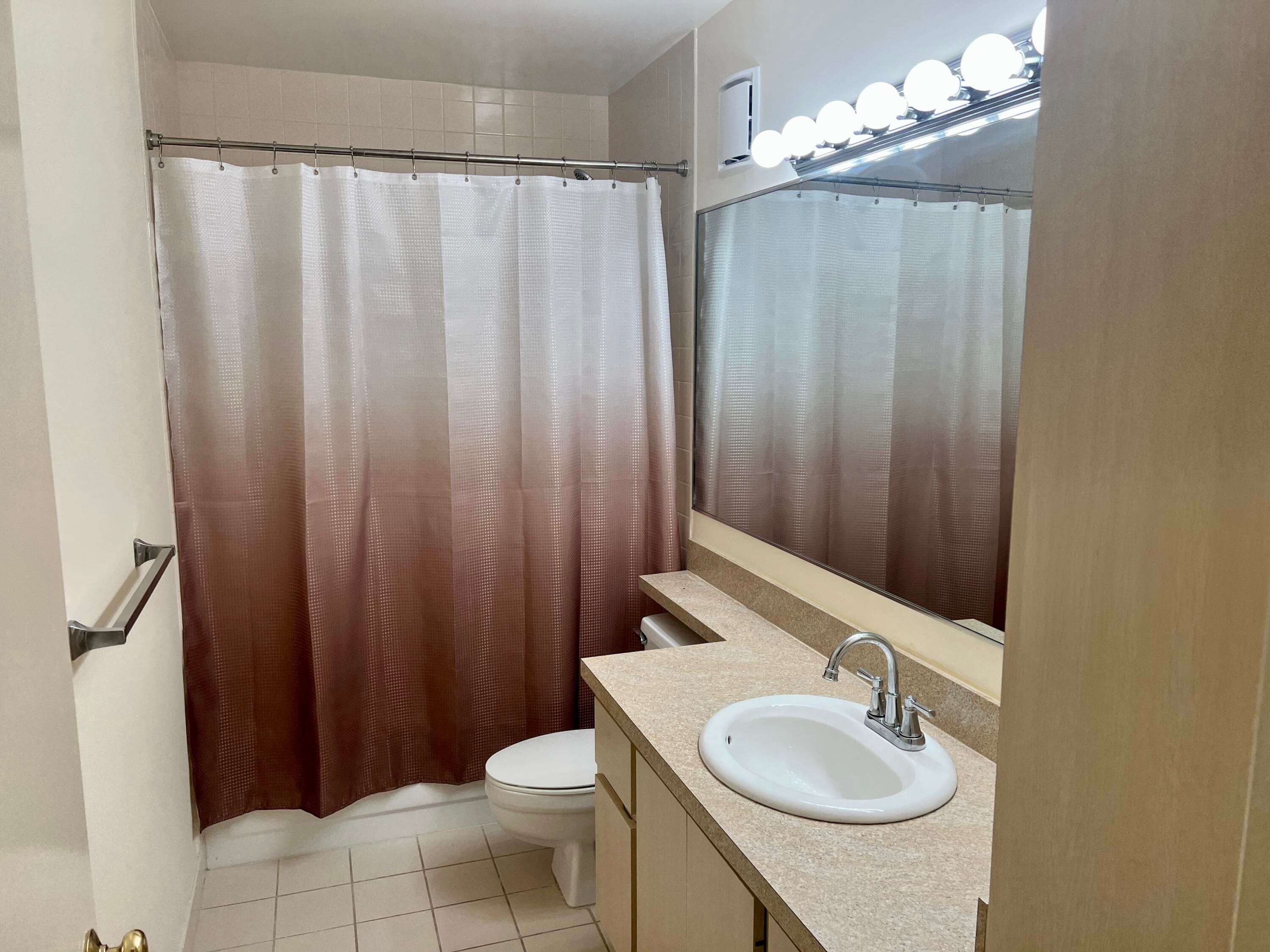 3119 Kingston Court, West Palm Beach, FL 33409 — photo 15 of 23