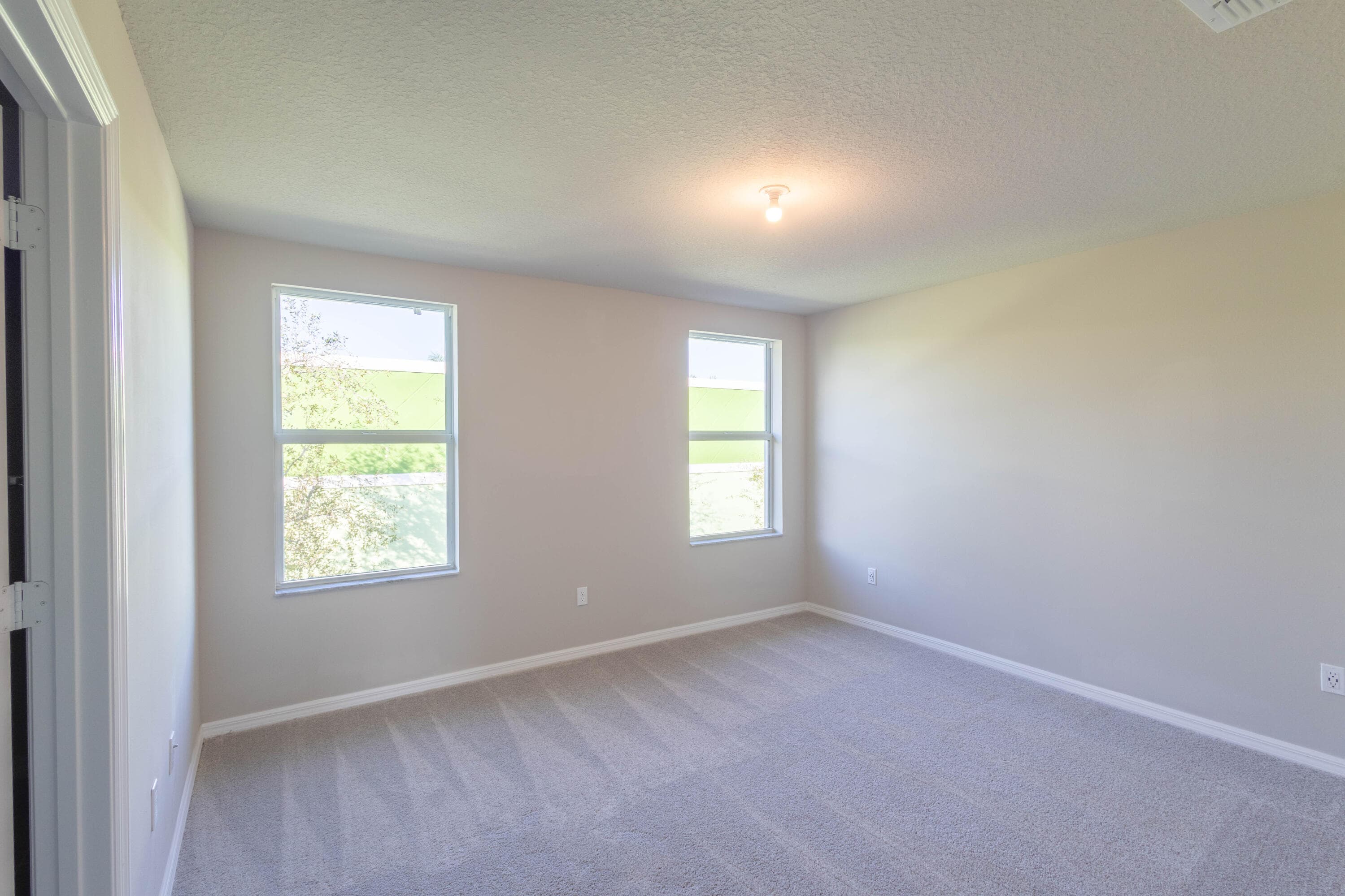 3569 San Bernardino Way, Palm Springs, FL 33461 — photo 15 of 27