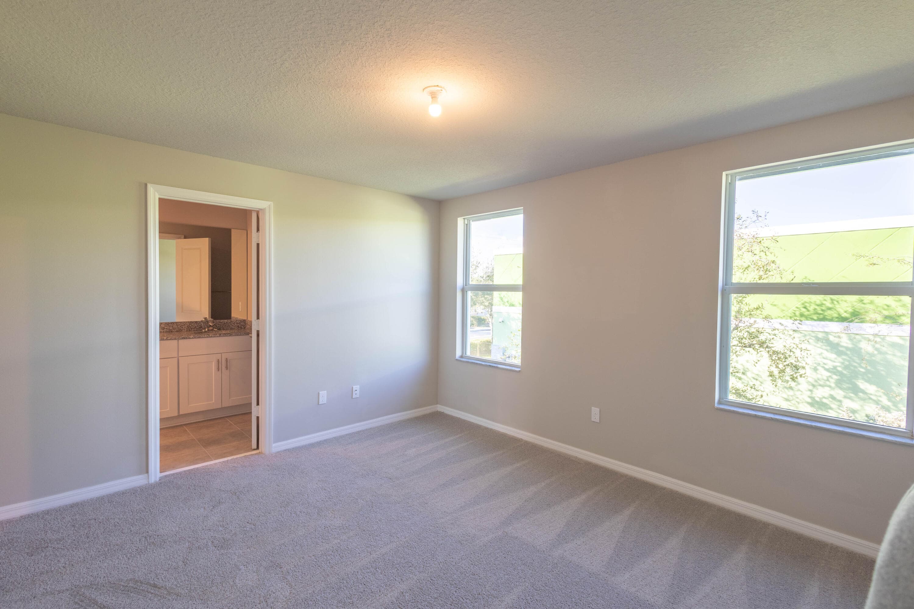3569 San Bernardino Way, Palm Springs, FL 33461 — photo 16 of 27