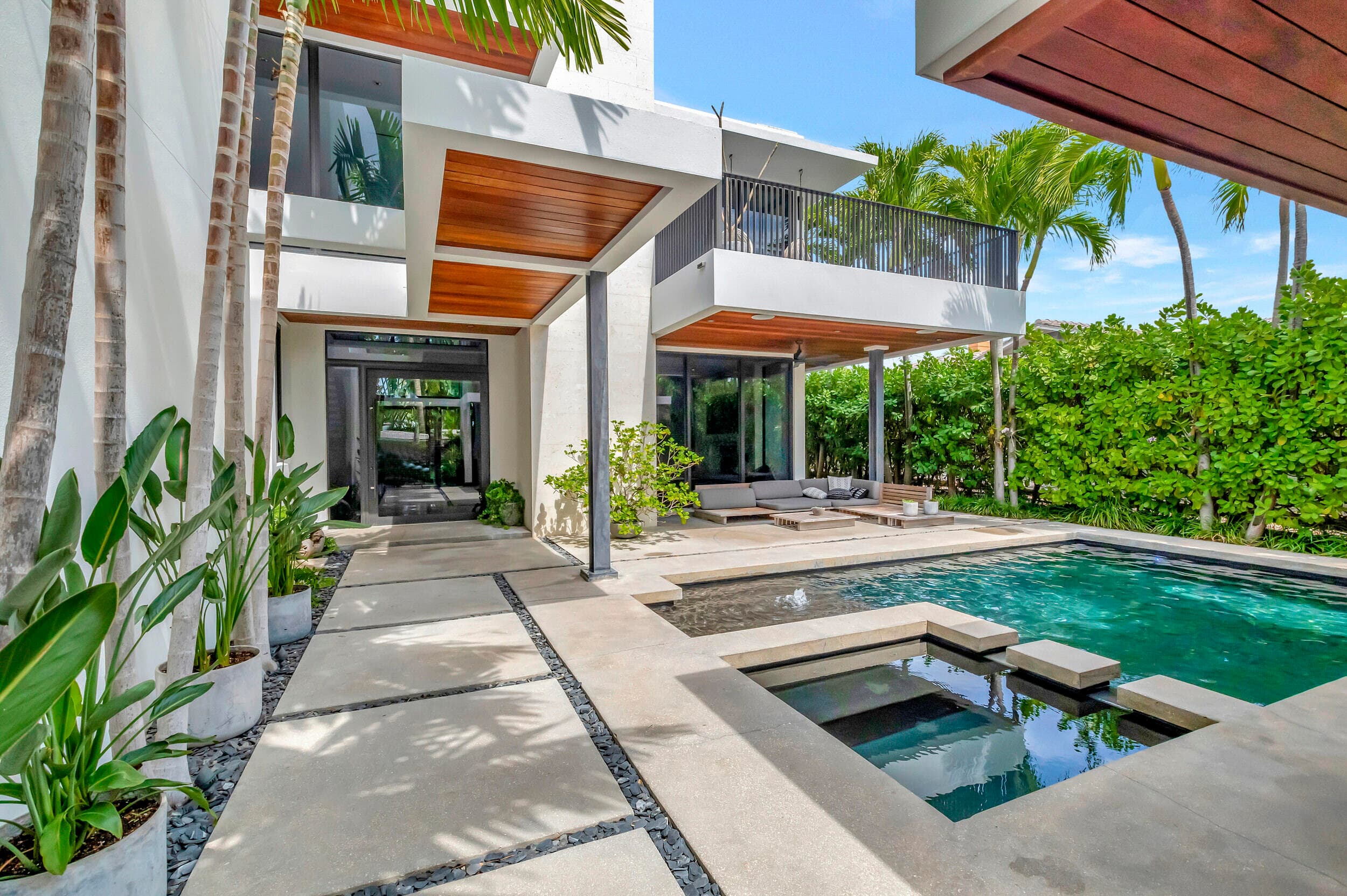 3421 Beacon Street, Pompano Beach, FL 33062 — photo 11 of 127