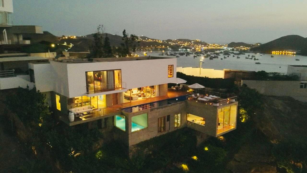 0600 Zona Sol Del Mar Mz.J Lt.5-6 0026 — photo 1 of 72