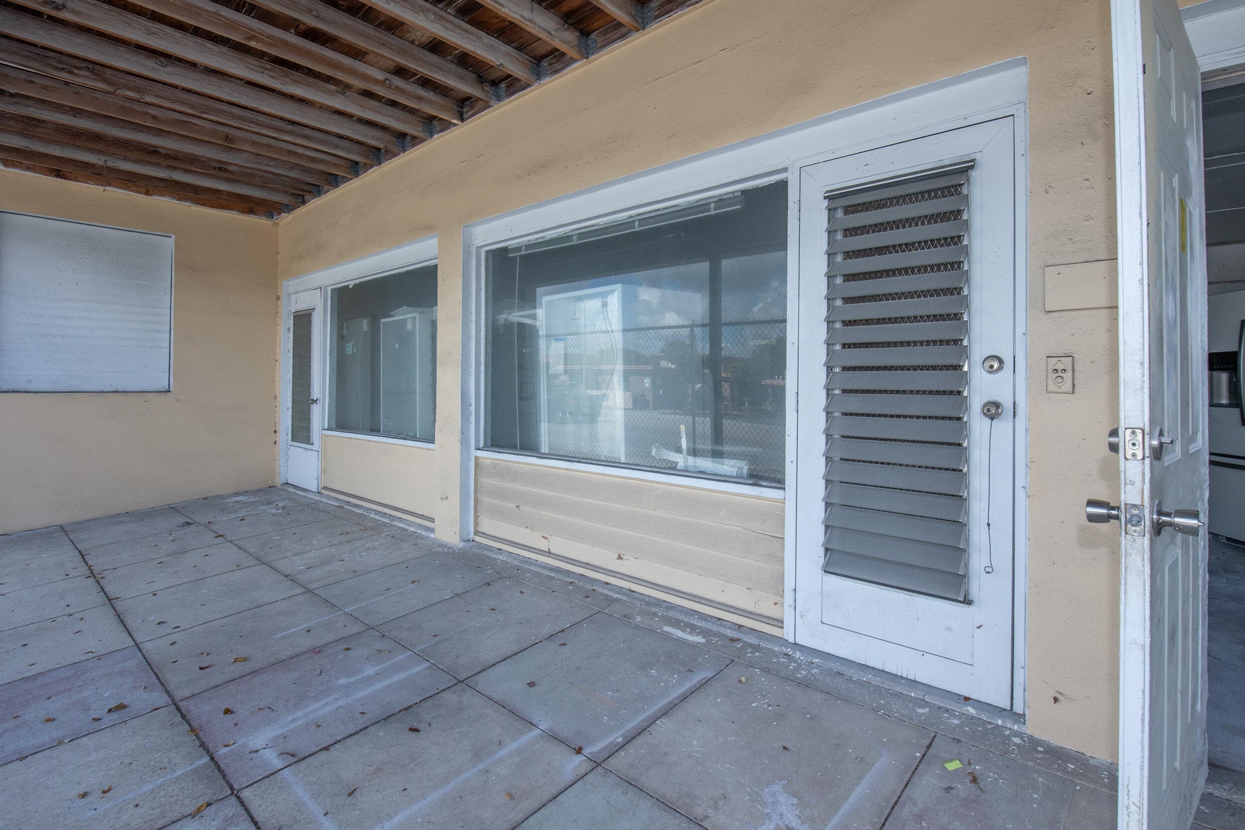 922 S Dixie Highway, Lake Worth Beach, FL 33460 — photo 7 of 19