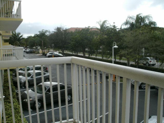 150 NE 15th Avenue 248, Fort Lauderdale, FL 33301 — photo 9 of 9