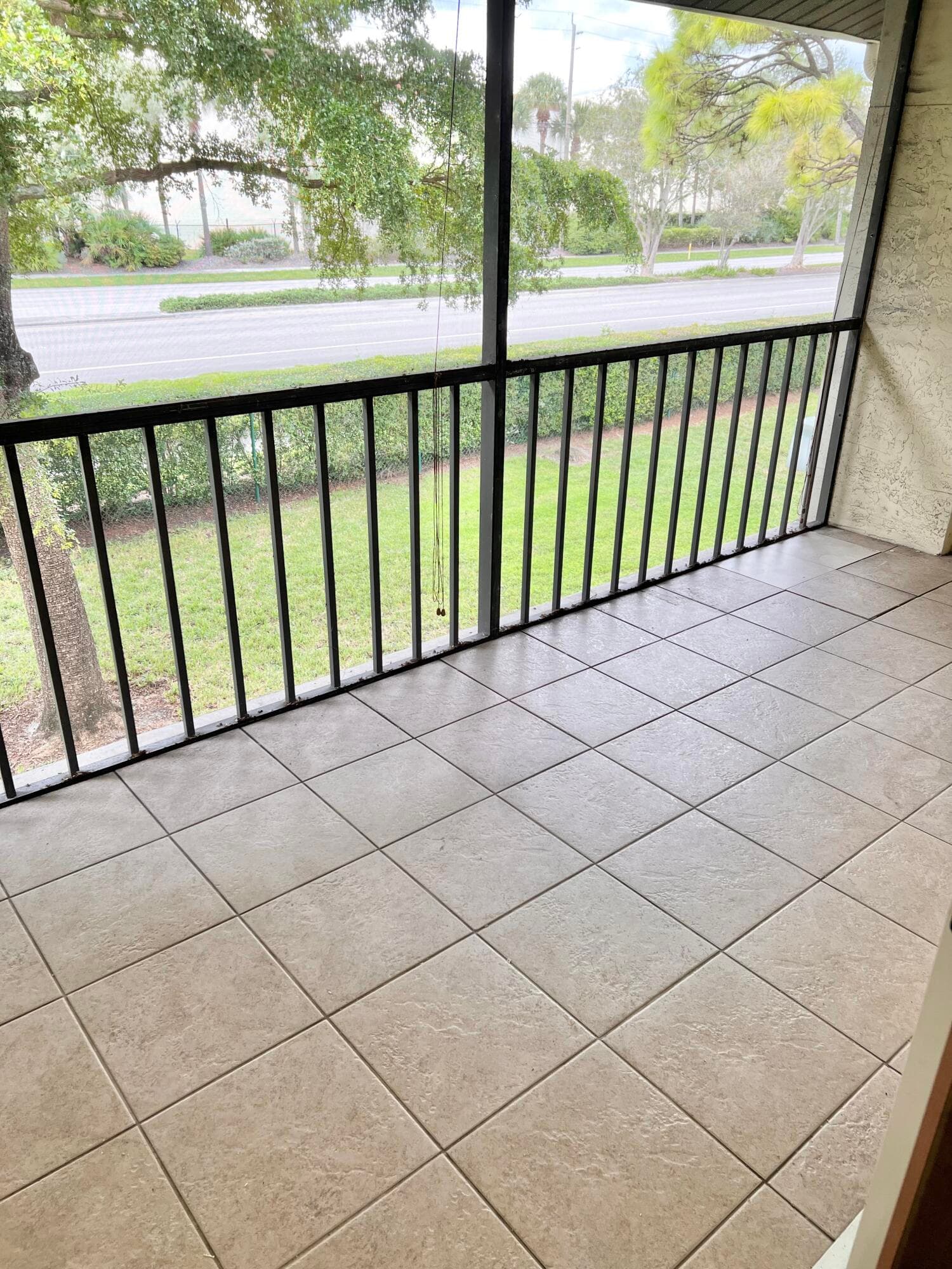 6392 Chasewood Dr G, Jupiter, FL 33458 — photo 5 of 15