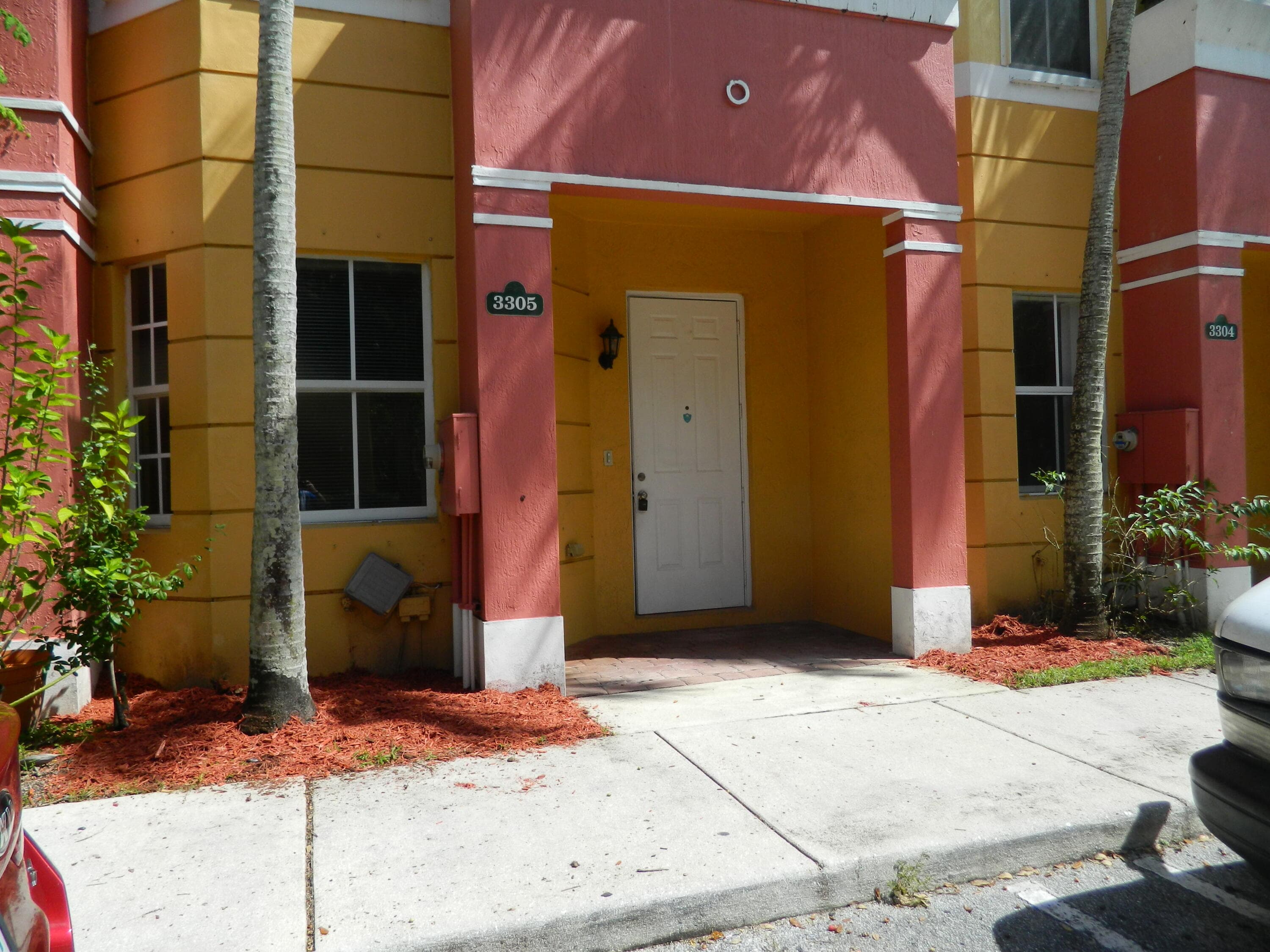 3305 N Shoma Drive 304, Royal Palm Beach, FL 33414 — photo 2 of 29