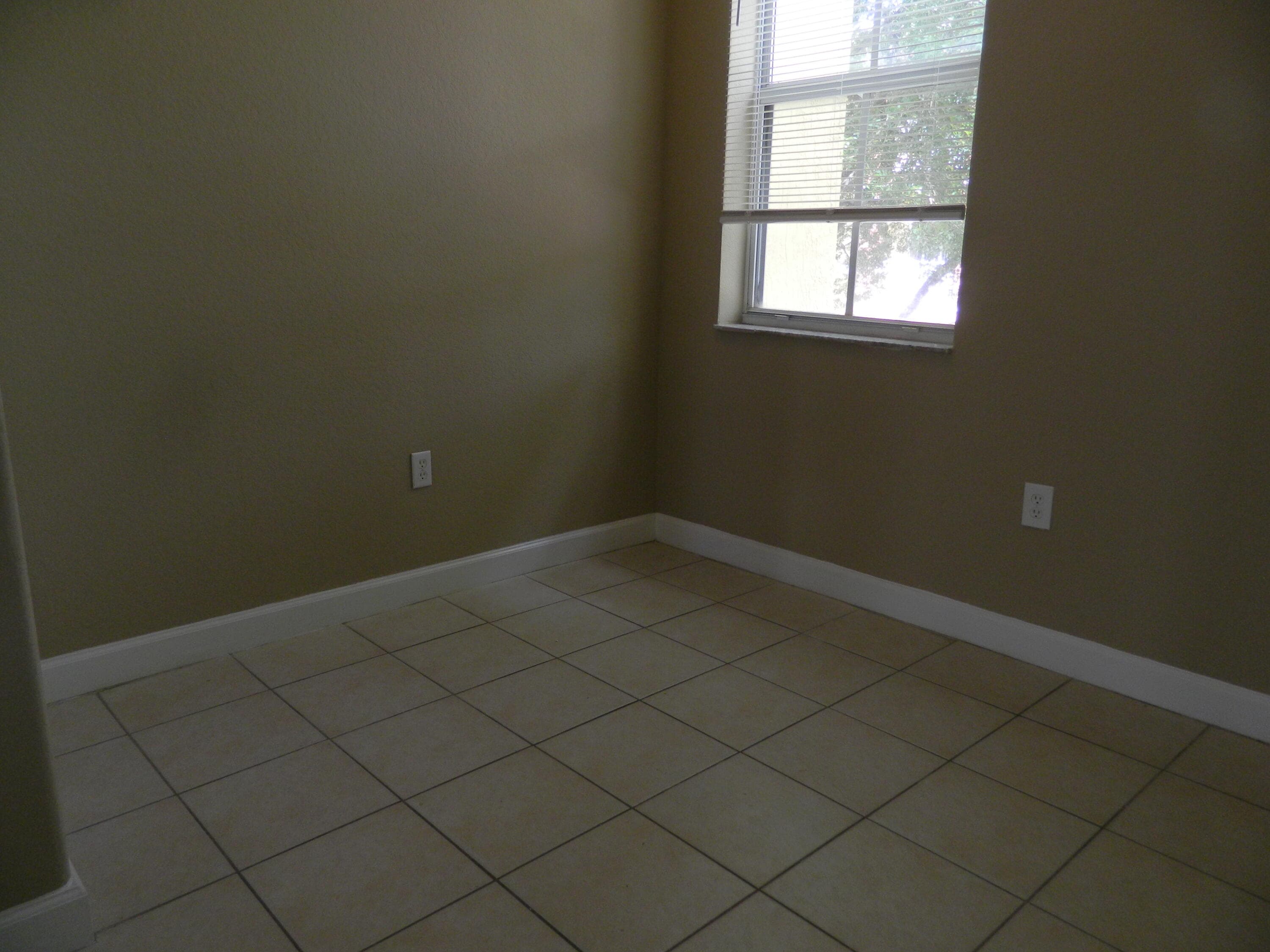 3305 N Shoma Drive 304, Royal Palm Beach, FL 33414 — photo 11 of 29