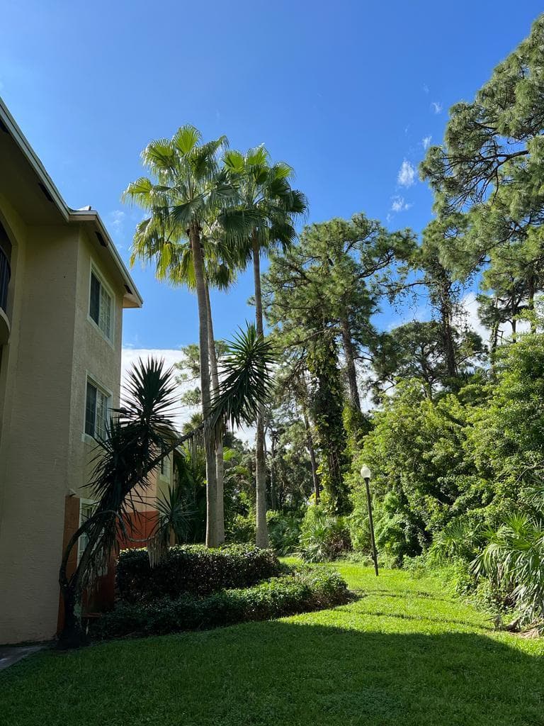 4171 N Haverhill Road W 1011, West Palm Beach, FL 33417 — photo 3 of 29
