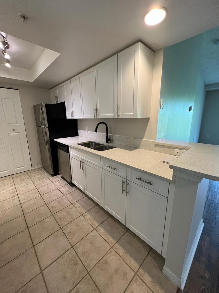 4171 N Haverhill Road W 1011, West Palm Beach, FL 33417 — photo 10 of 29