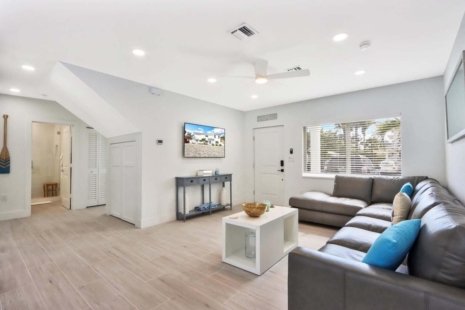 115 Cascade Lane, Palm Beach Shores, FL 33404 — photo 29 of 110