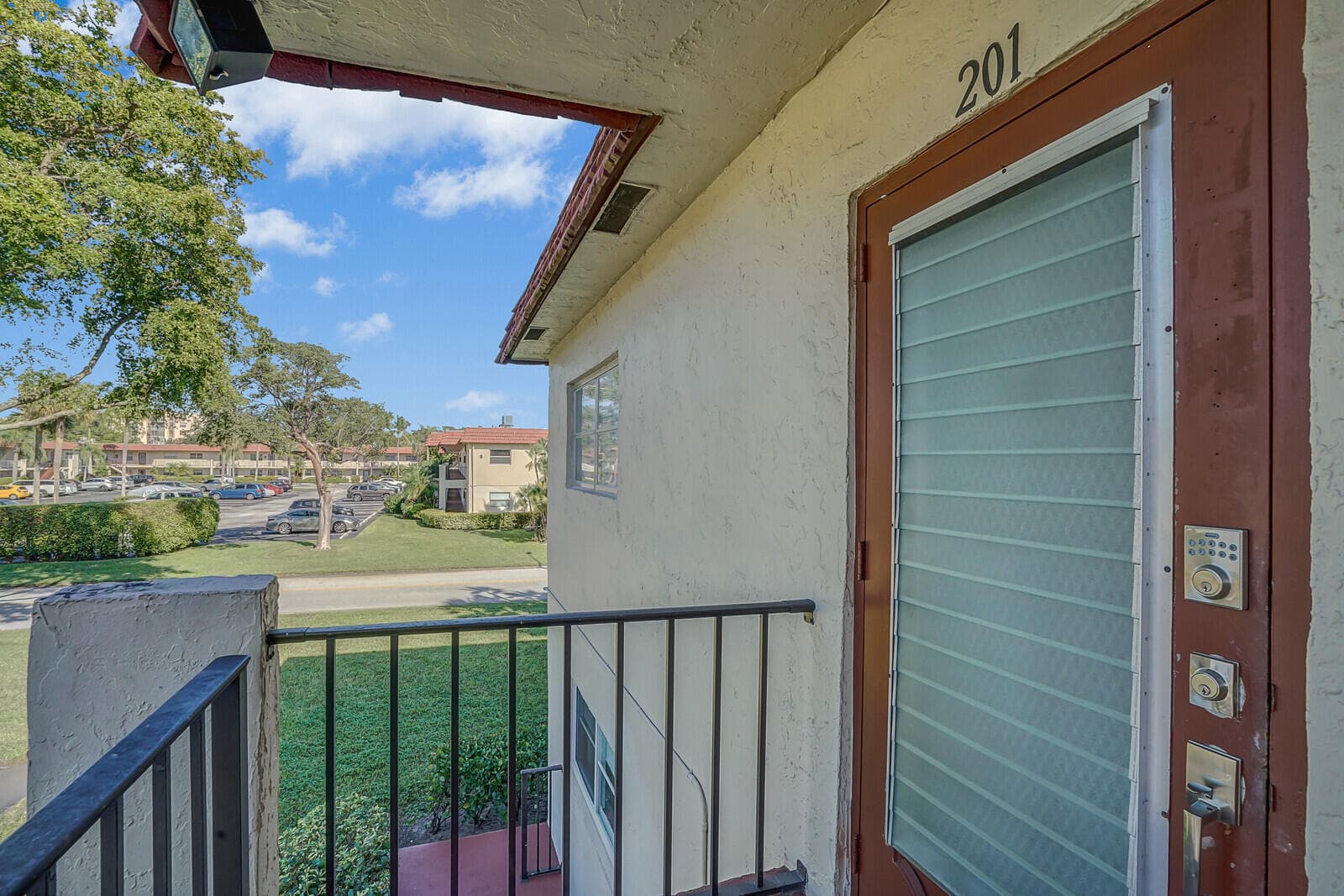 6 Abbey Lane 201, Delray Beach, FL 33446 — photo 3 of 23
