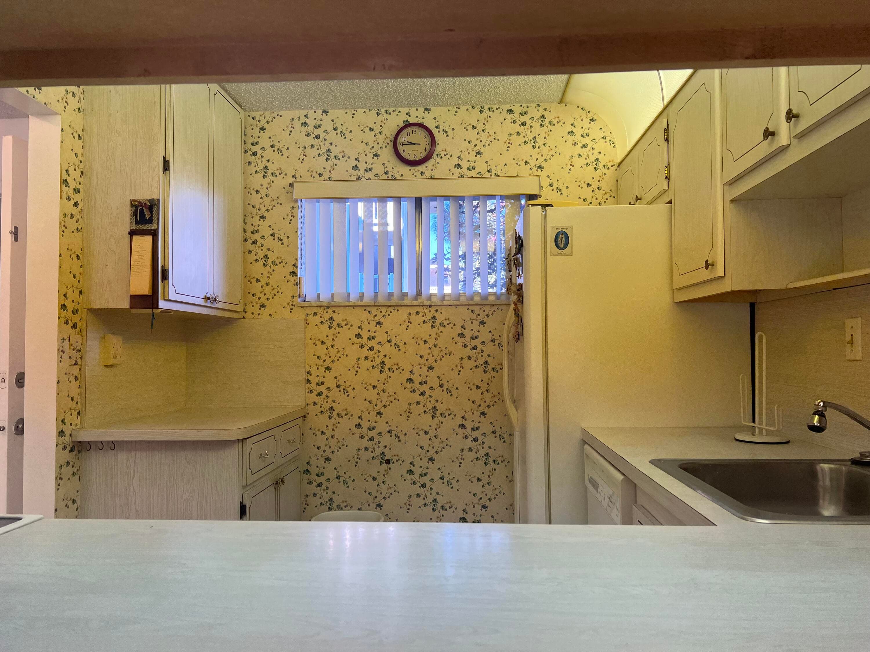 2682 S Garden Drive 103, Lake Worth, FL 33461 — photo 7 of 37