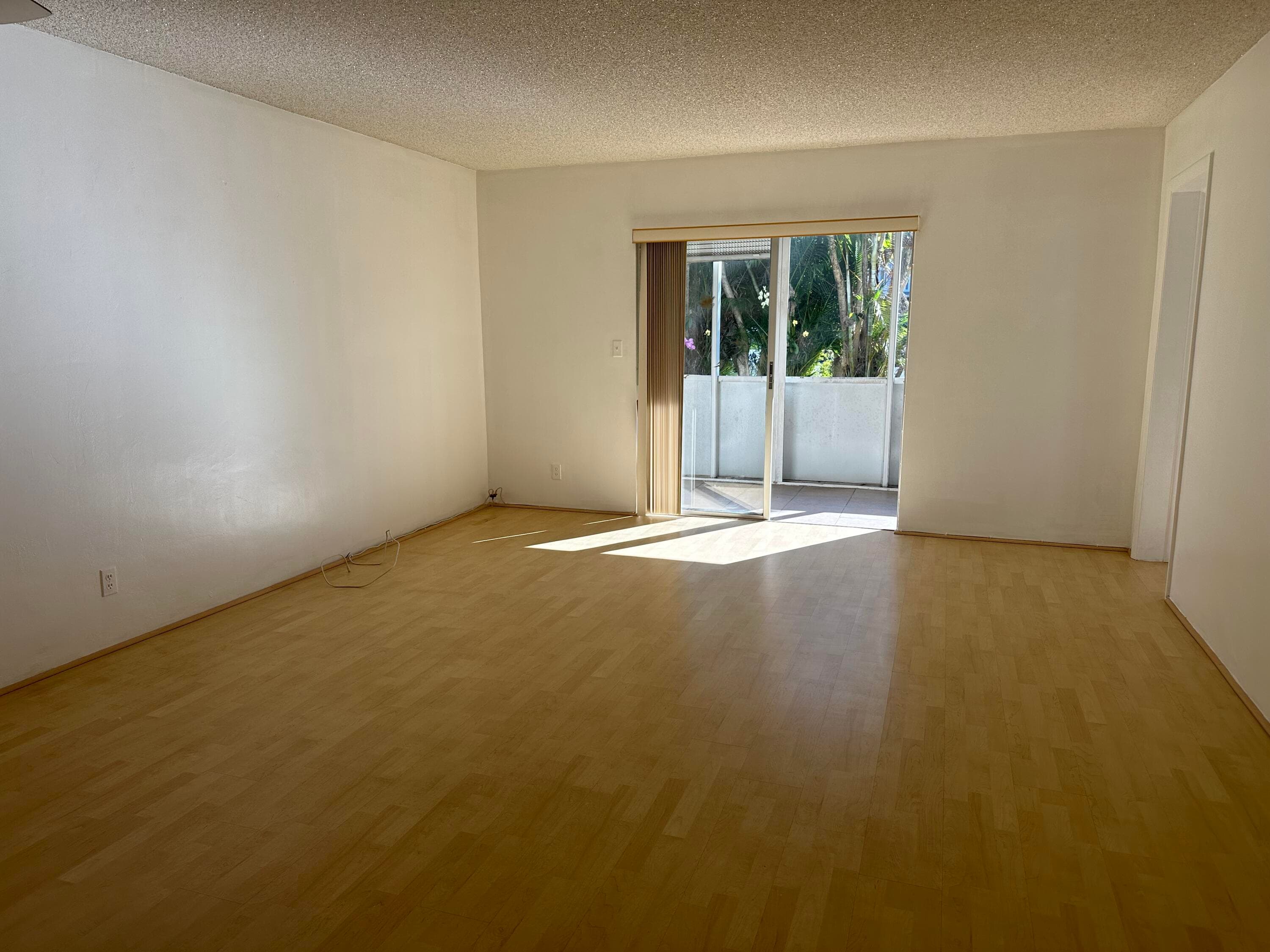 2682 S Garden Drive 103, Lake Worth, FL 33461 — photo 5 of 37