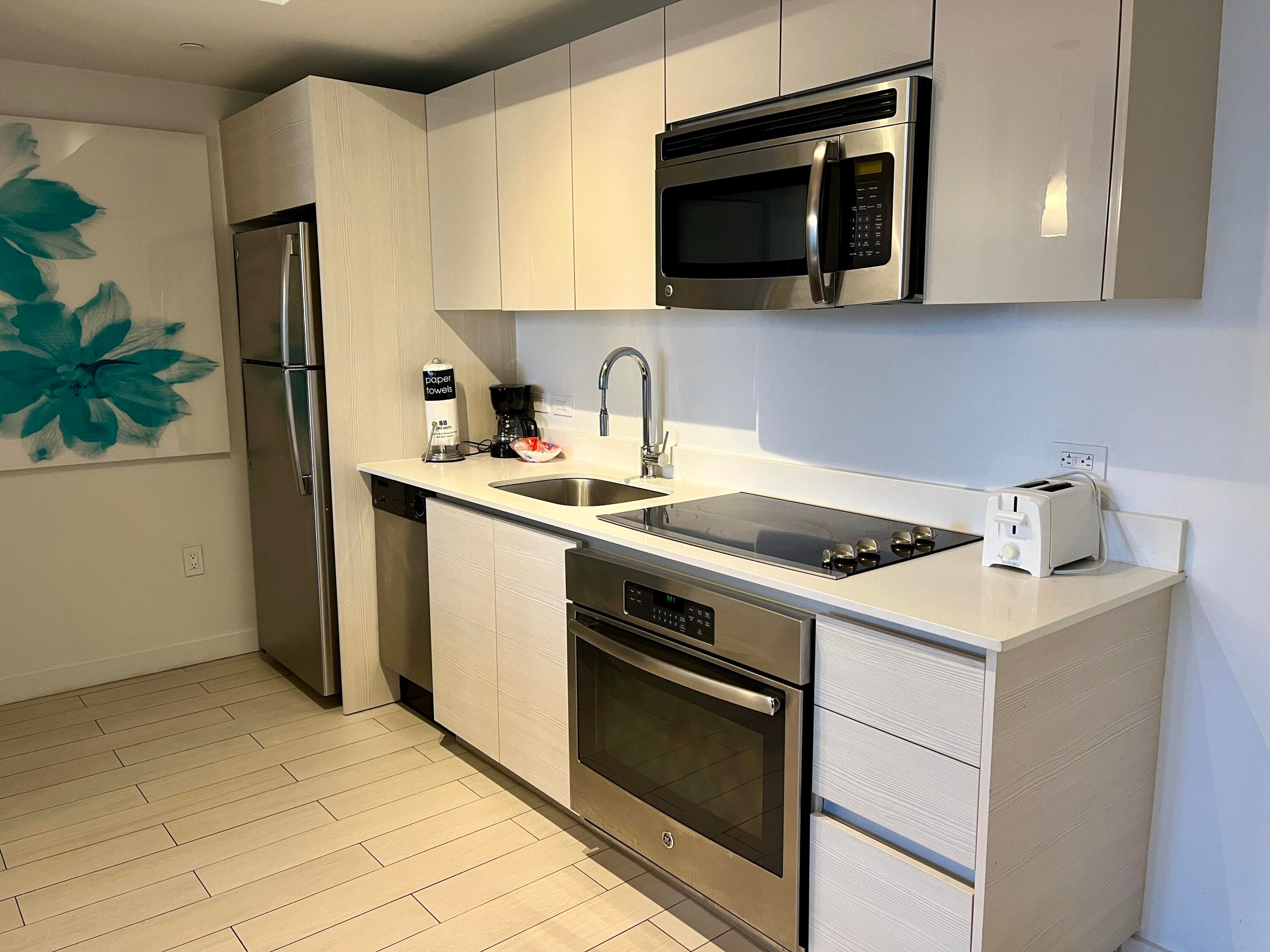 2602 E Hallandale Beach Boulevard R308, Hallandale Beach, FL 33009 — photo 6 of 74