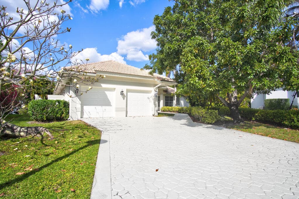 1823 SW 17th Street, Boca Raton, FL 33486 — photo 10 of 67