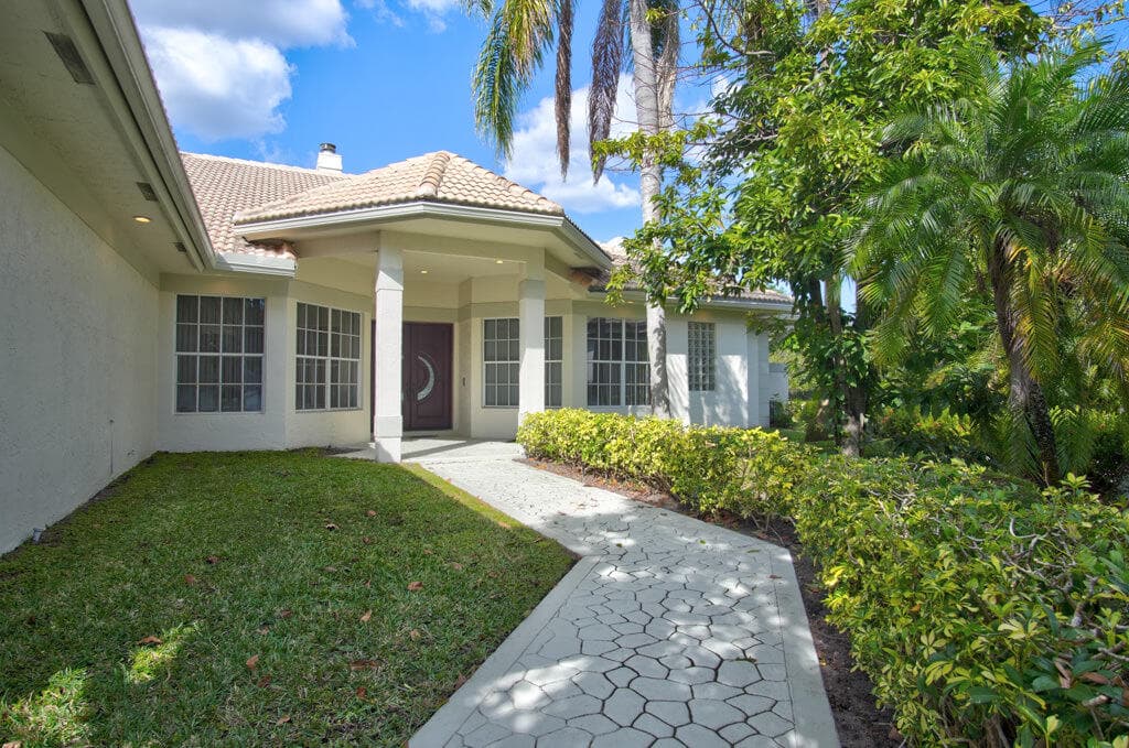 1823 SW 17th Street, Boca Raton, FL 33486 — photo 12 of 67