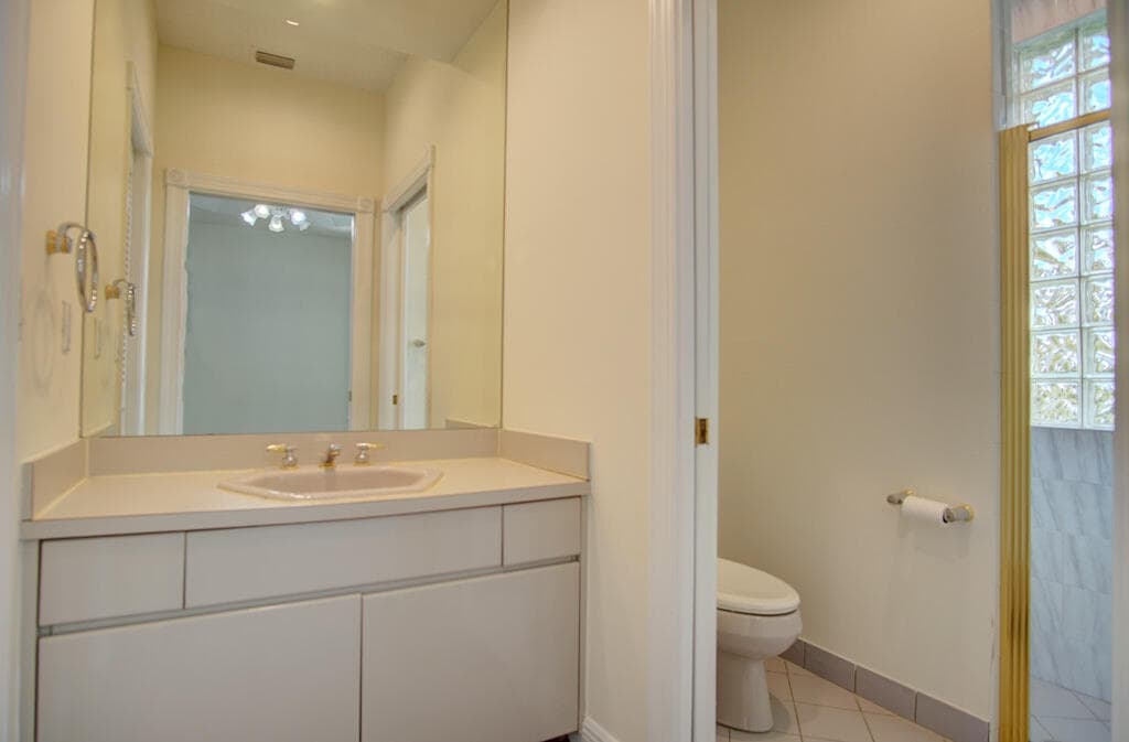 1823 SW 17th Street, Boca Raton, FL 33486 — photo 45 of 67