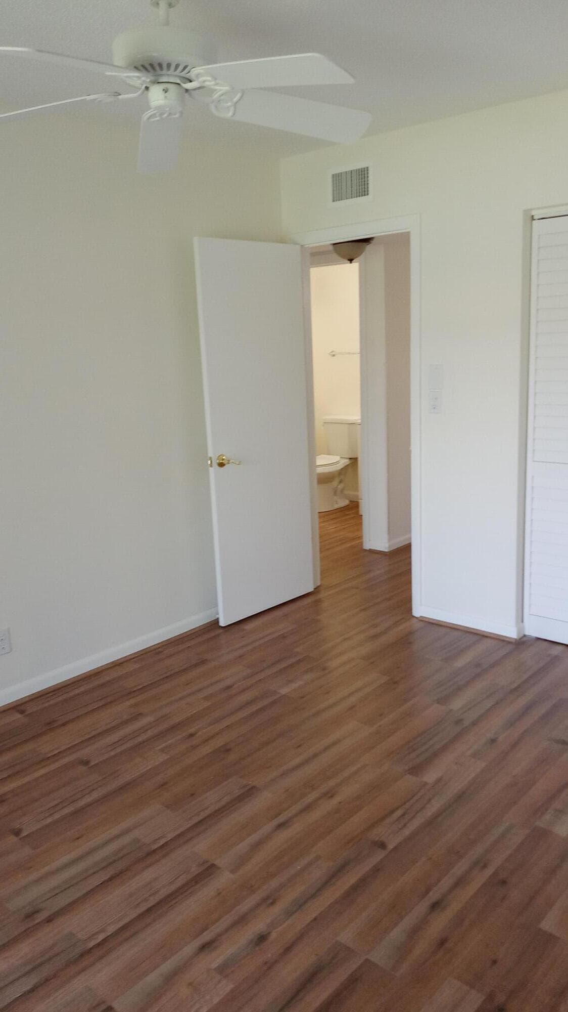 262 Norwich K 262-K, West Palm Beach, FL 33417 — photo 10 of 20