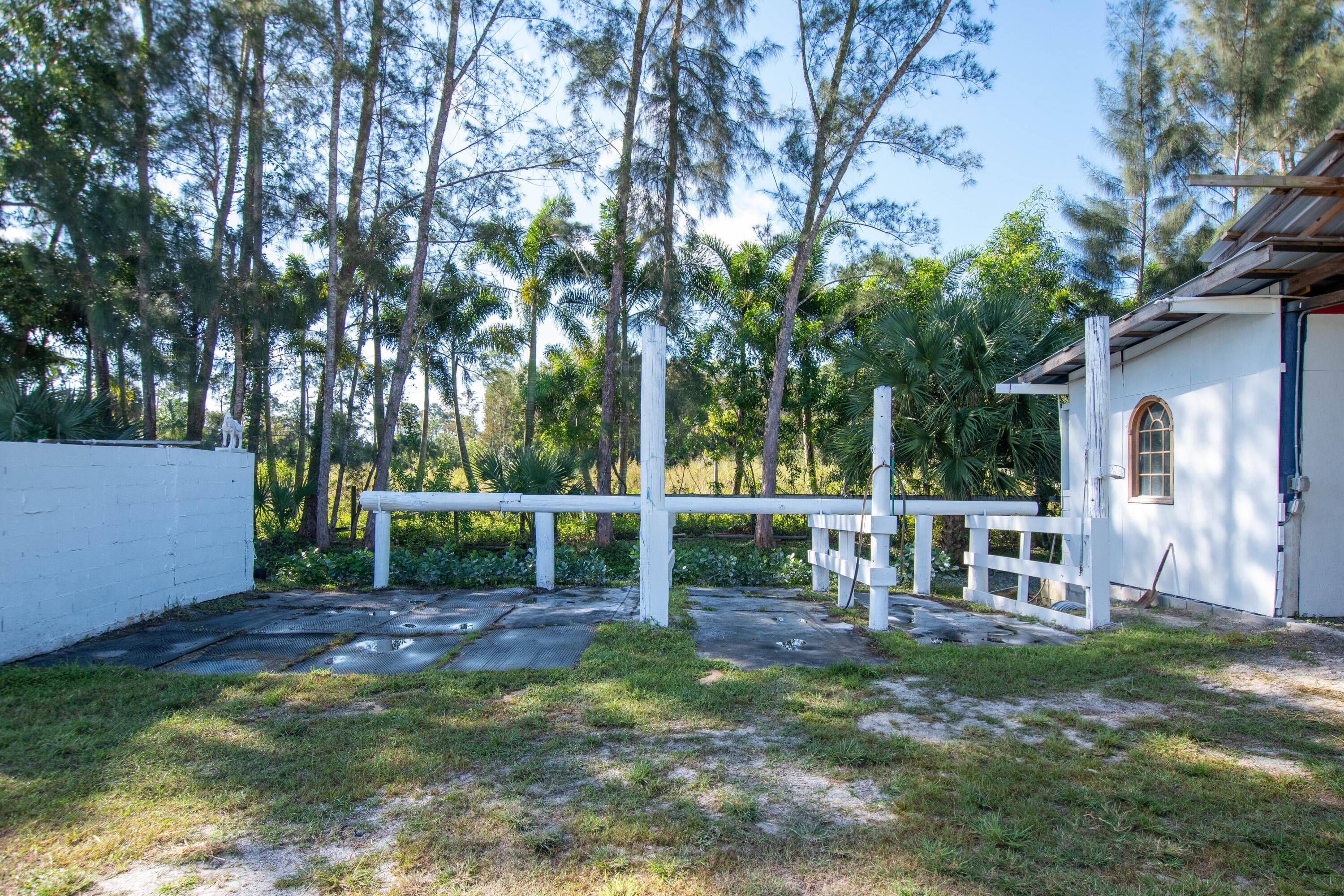 1044 D Road, Loxahatchee Groves, FL 33470 — photo 28 of 36
