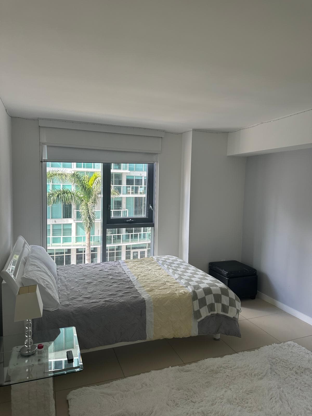 31 SE 6th Street 602, Miami, FL 33131 — photo 14 of 39