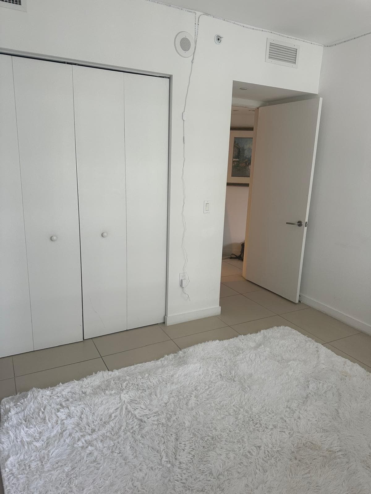 31 SE 6th Street 602, Miami, FL 33131 — photo 15 of 39