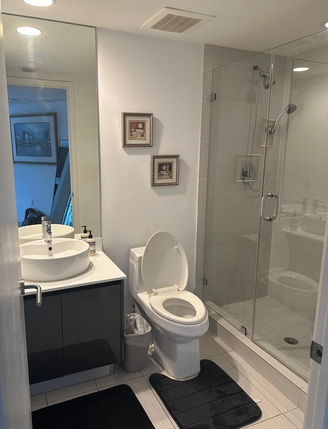31 SE 6th Street 602, Miami, FL 33131 — photo 17 of 39