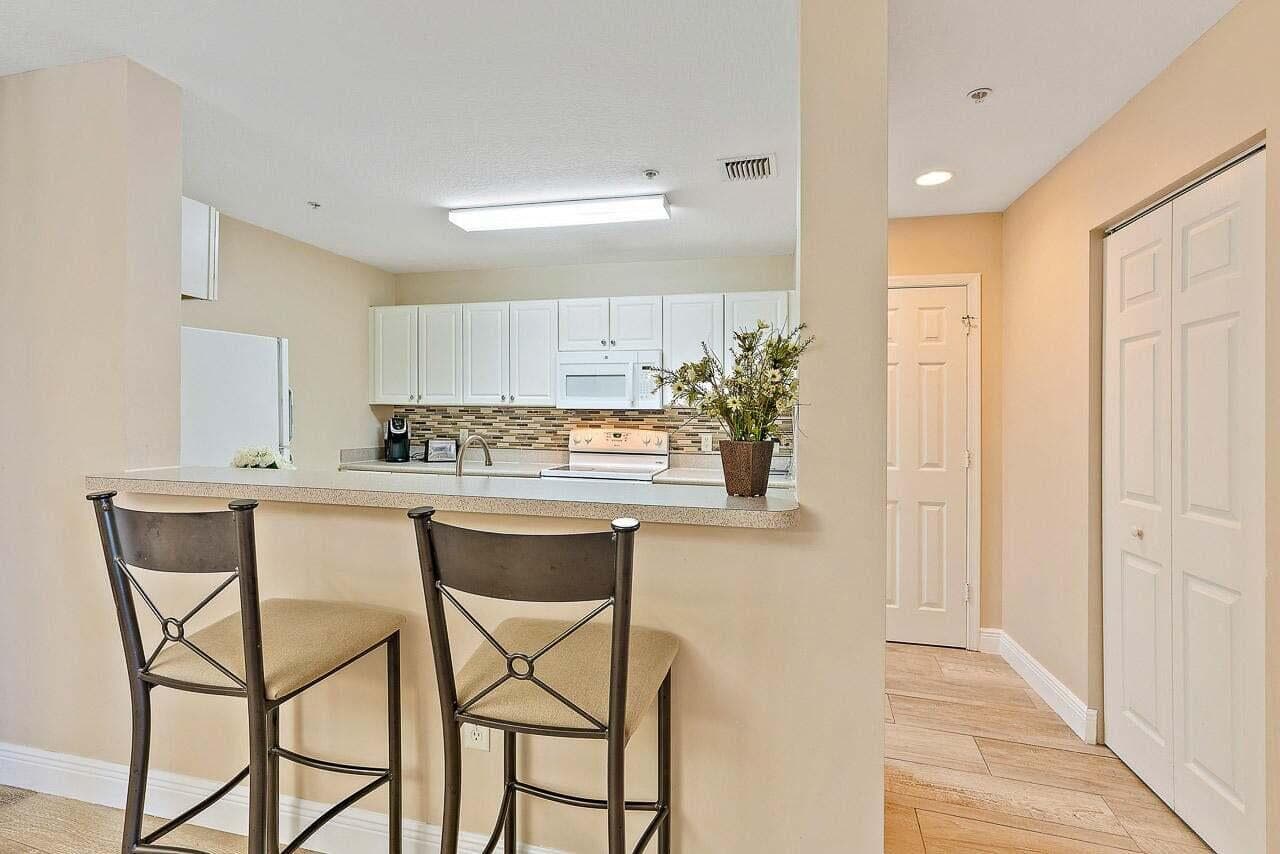 1200 Town Center Drive 425, Jupiter, FL 33458 — photo 3 of 14