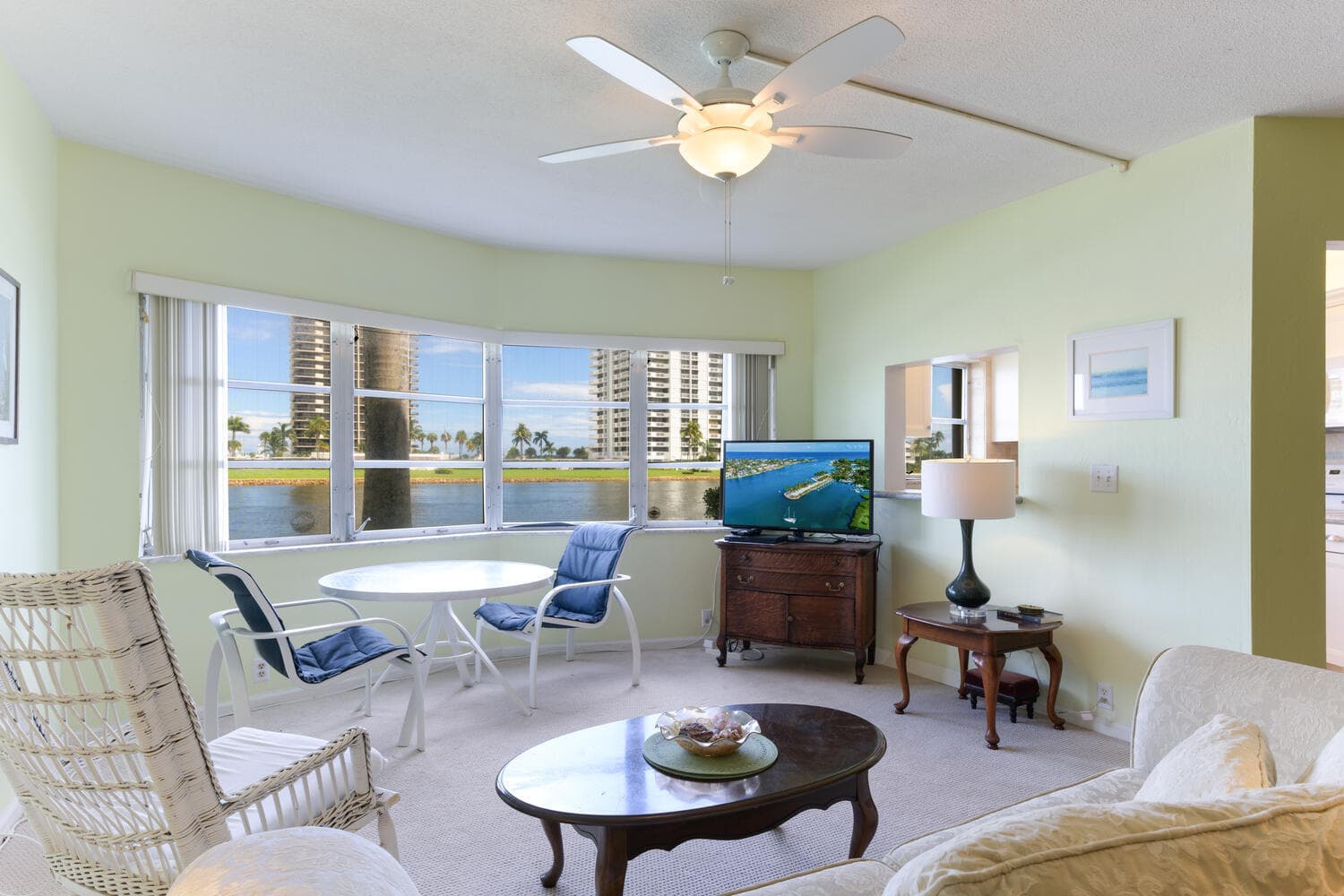 28 Yacht Club Drive 109, North Palm Beach, FL 33408 — photo 4 of 44