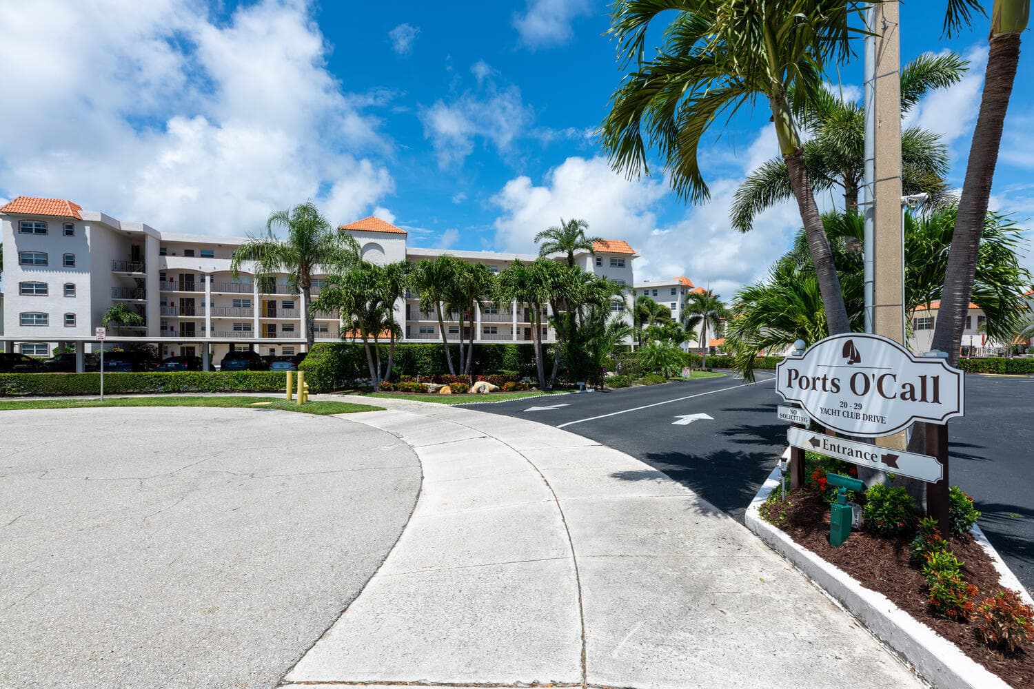 28 Yacht Club Drive 109, North Palm Beach, FL 33408 — photo 16 of 44