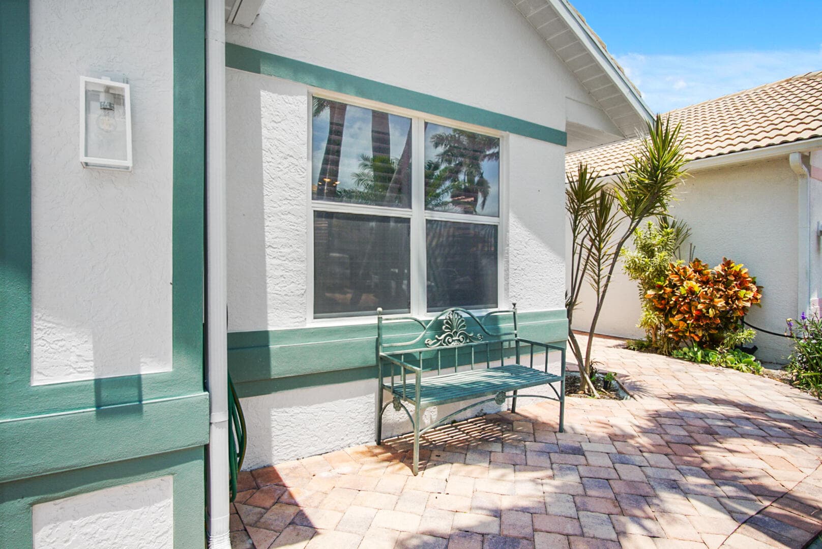 144 Pepper Lane, Jensen Beach, FL 34957 — photo 4 of 37